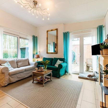 Endearing Holiday Home In Noordwijkerhout With Garden Bbq ภายนอก รูปภาพ