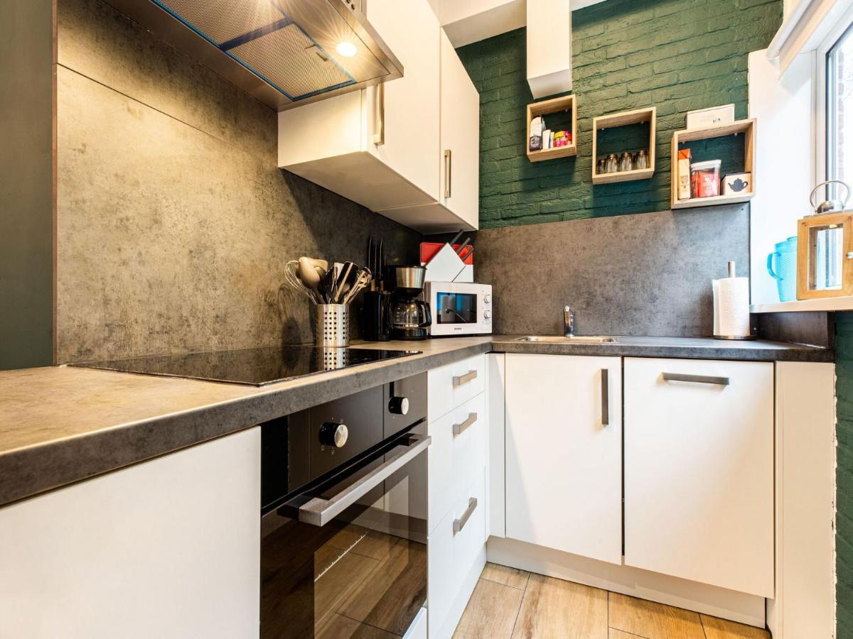 Endearing Holiday Home In Noordwijkerhout With Garden Bbq ภายนอก รูปภาพ